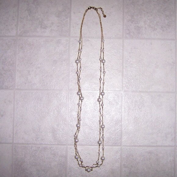 TALBOTS Double Strand Pearl Fashion Necklace NWT Brand New - Picture 3 of 3